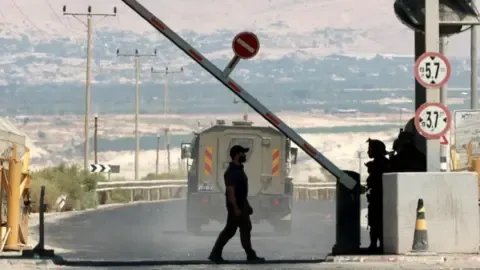 Two Persons Shot in Incident Close to Jordan-West Bank Border Crossing, Israel's Defense Forces States